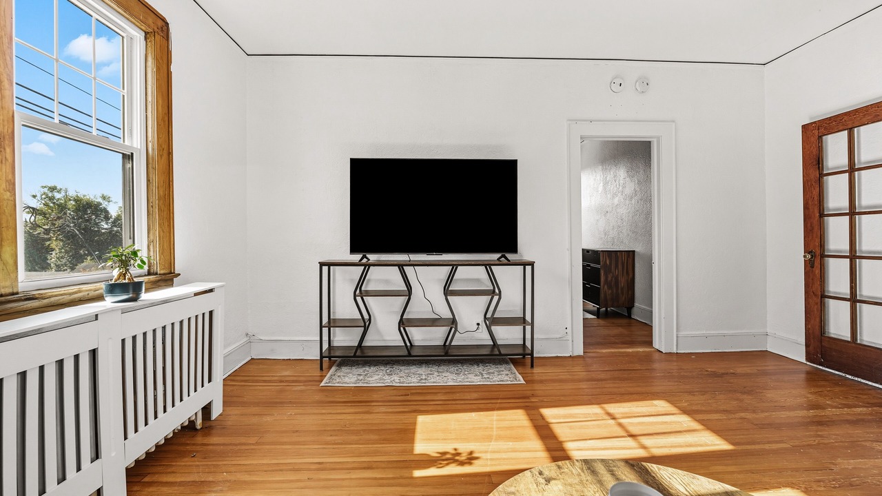 Photo of Livingroom in Bloomfield