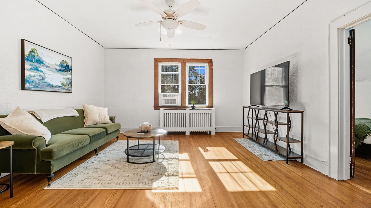 Photo of Livingroom in Bloomfield