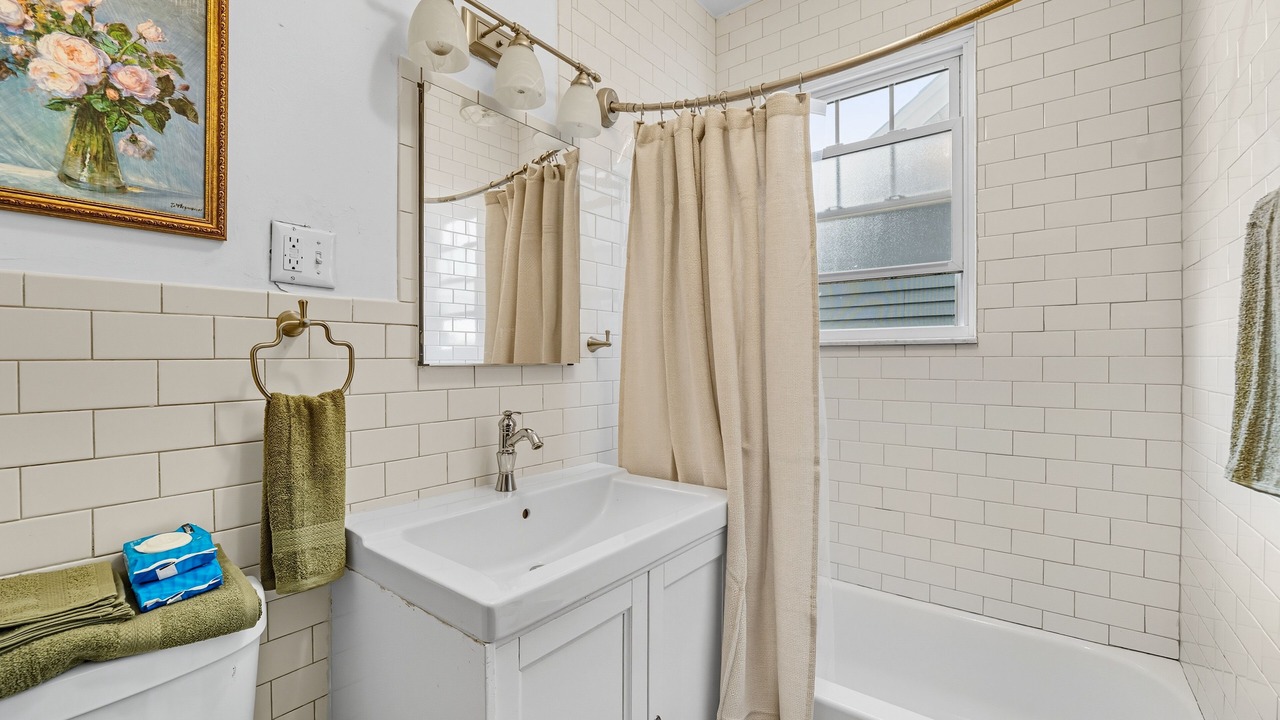 Photo of Bathroom in Bloomfield