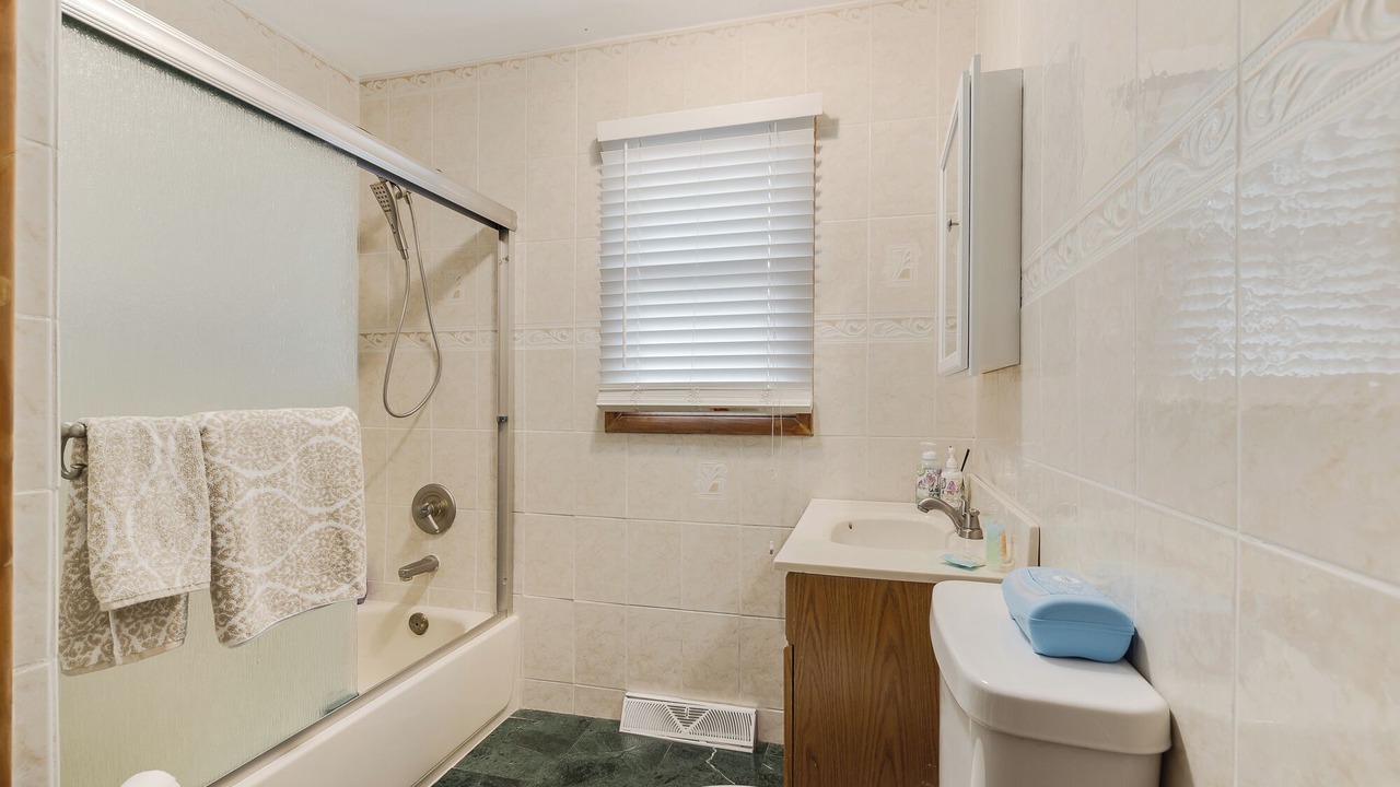 Photo of Bathroom in Monroe