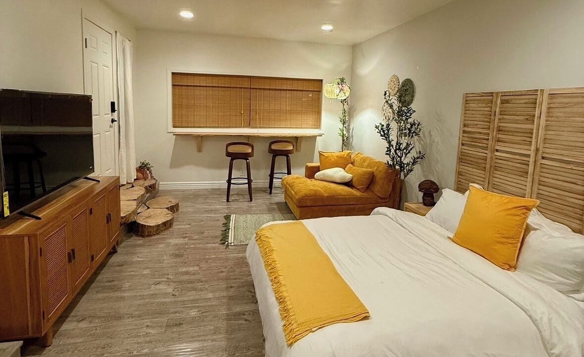 Photo of Bedroom in Thousand Oaks