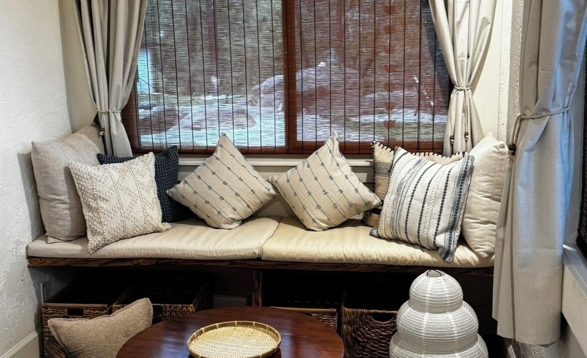 Photo of Livingroom in Thousand Oaks