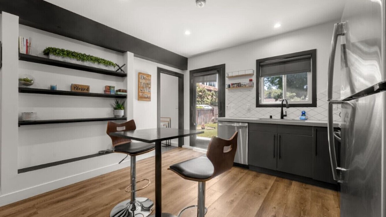Photo of Kitchen in Woodland Hills