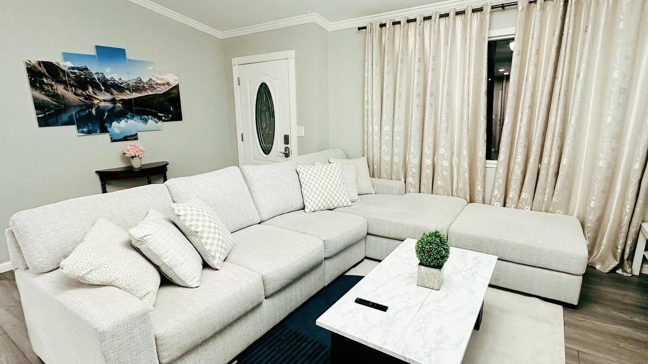 Photo of Livingroom in East San Jose