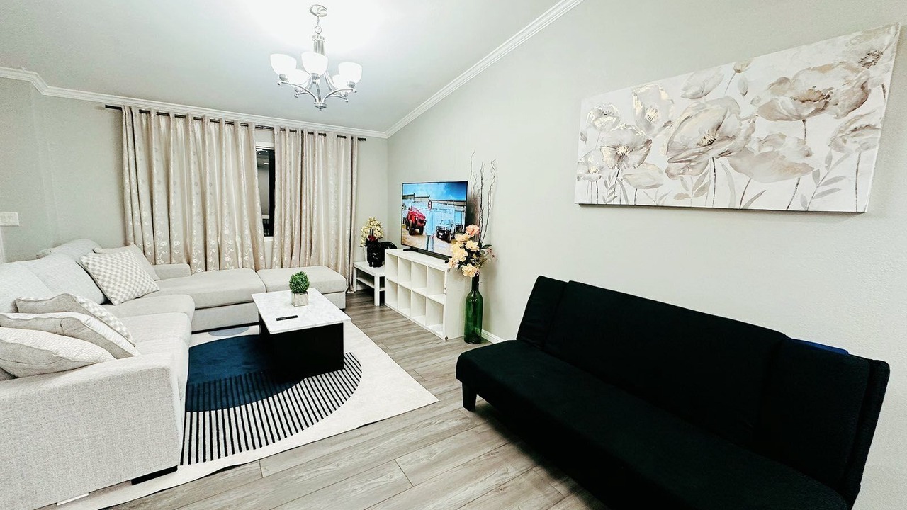 Photo of Livingroom in East San Jose