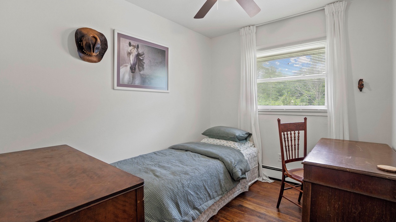 Photo of Bedroom in Erie