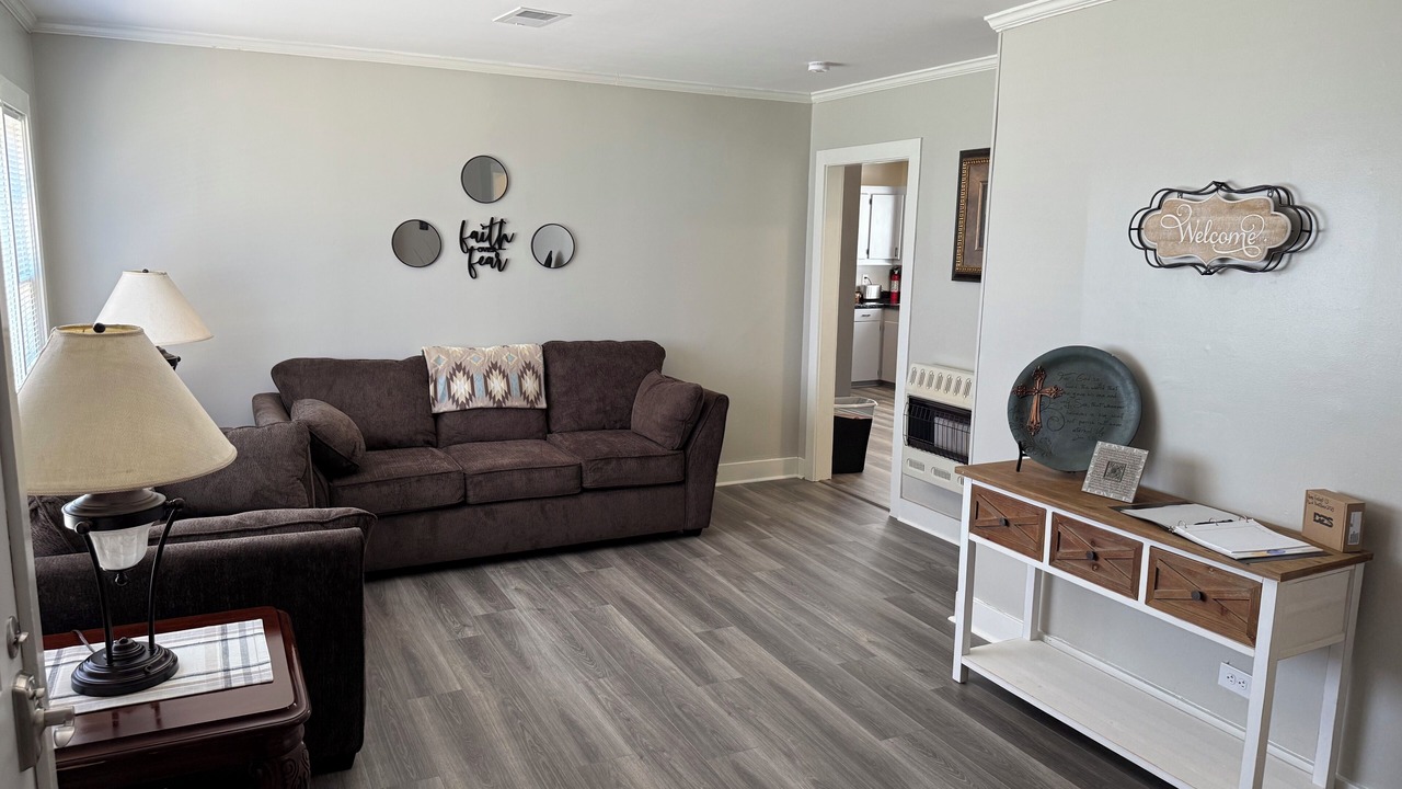 Photo of Livingroom in Pheba