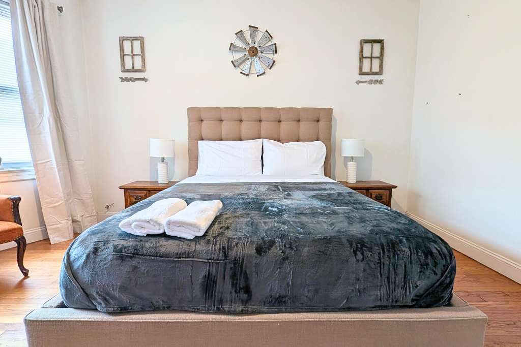 Photo of Bedroom in North Ironbound