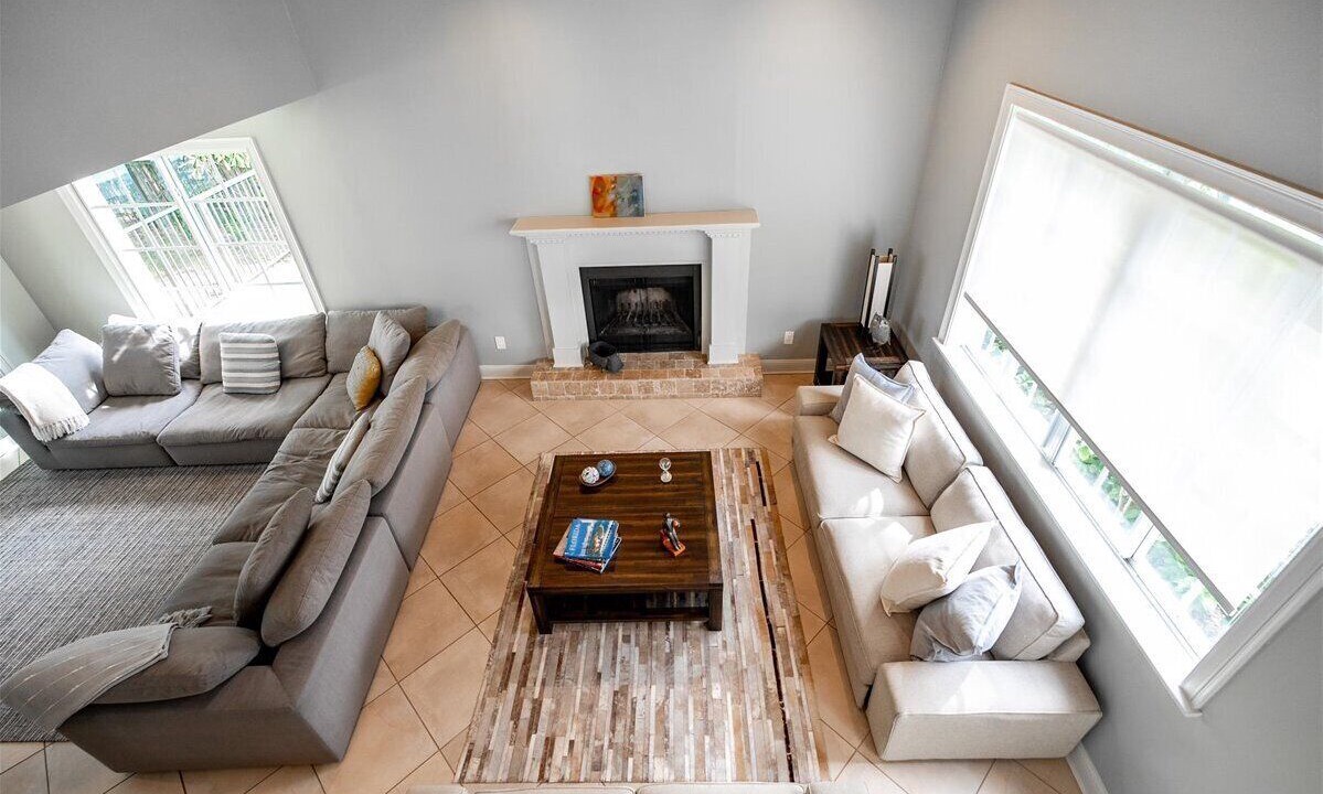 Photo of Livingroom in North River Shores