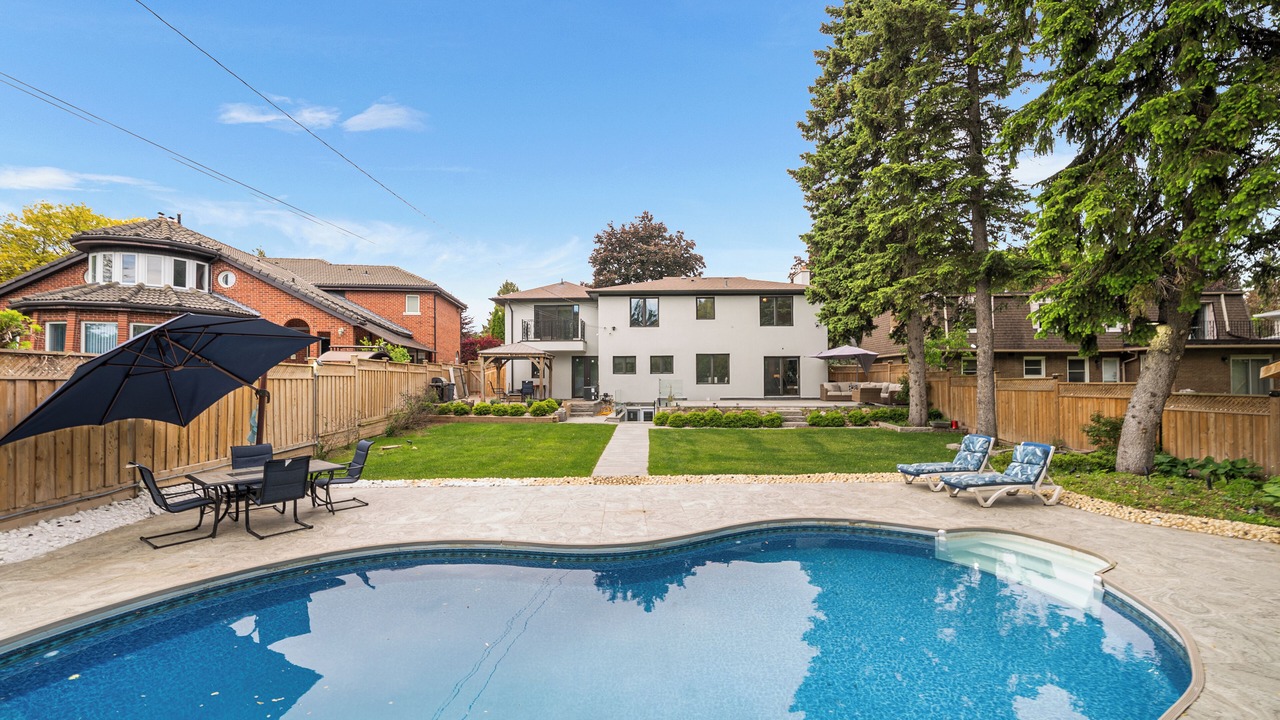 Photo of Outdoor in Newtonbrook