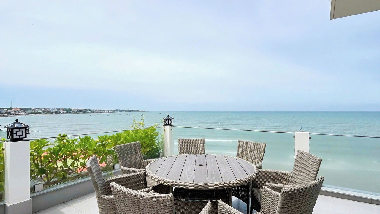 Photo of Outdoor in East Ham Tien Beach