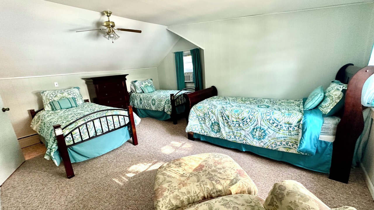 Photo of Bedroom in Conesus
