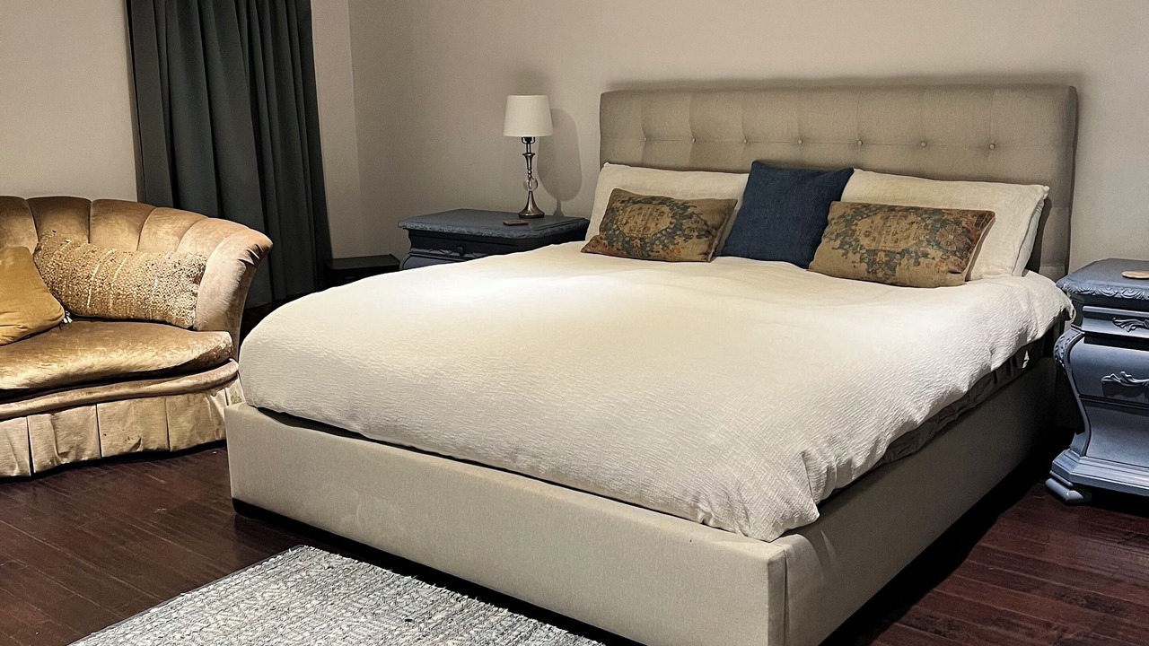 Photo of Bedroom in Belmont Shore