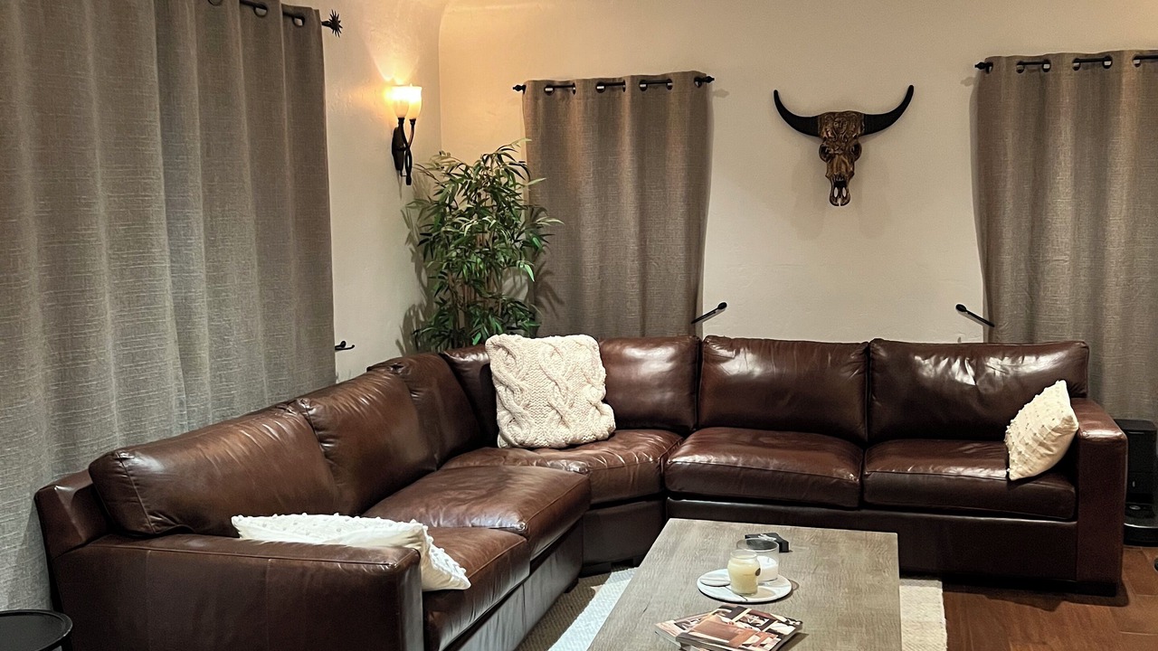 Photo of Livingroom in Belmont Shore