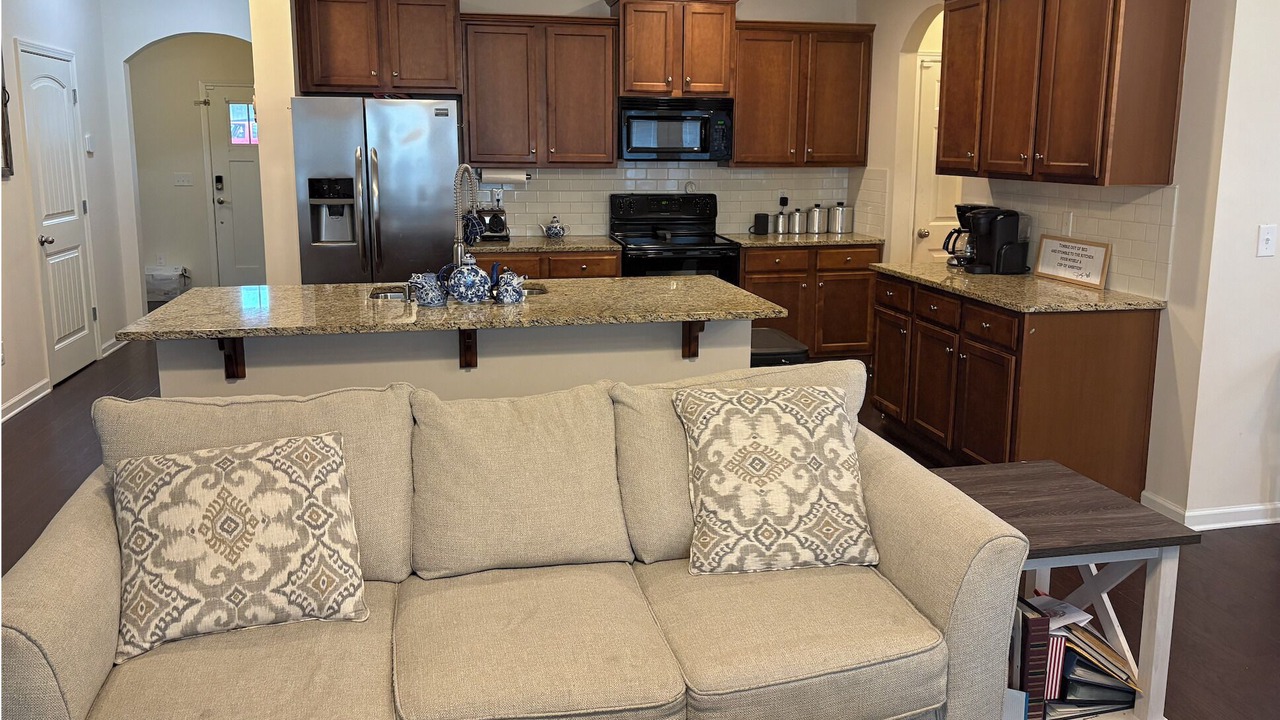 Photo of Livingroom in Coker