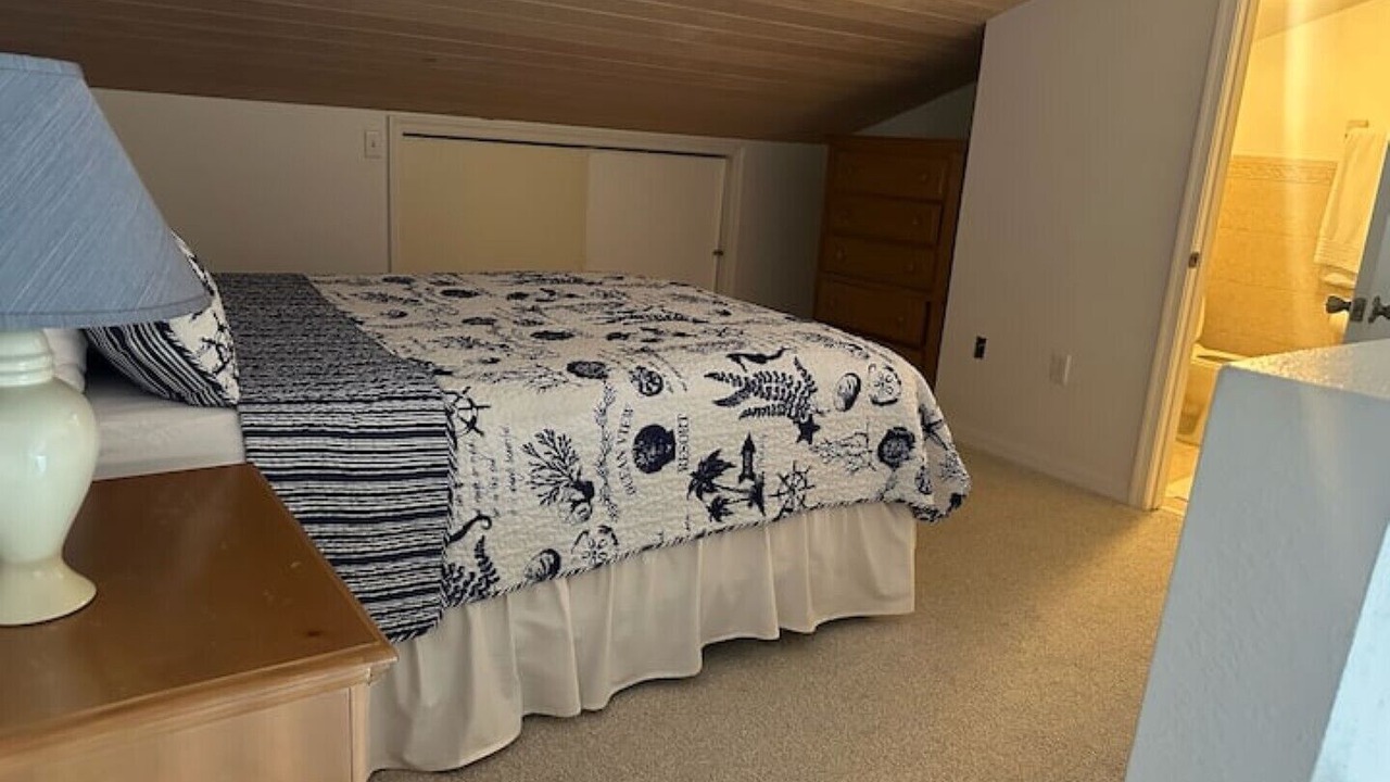 Photo of Bedroom in Alice Town