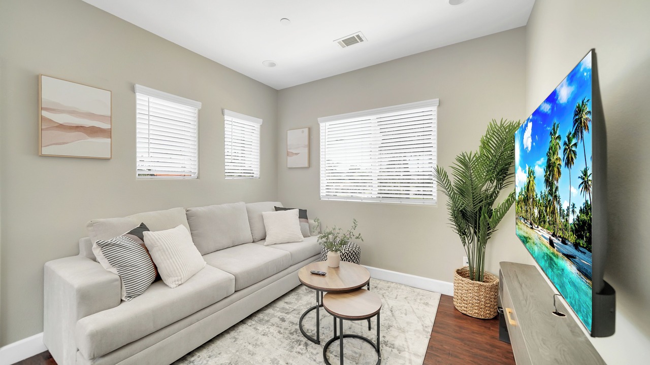 Photo of Livingroom in Westminster