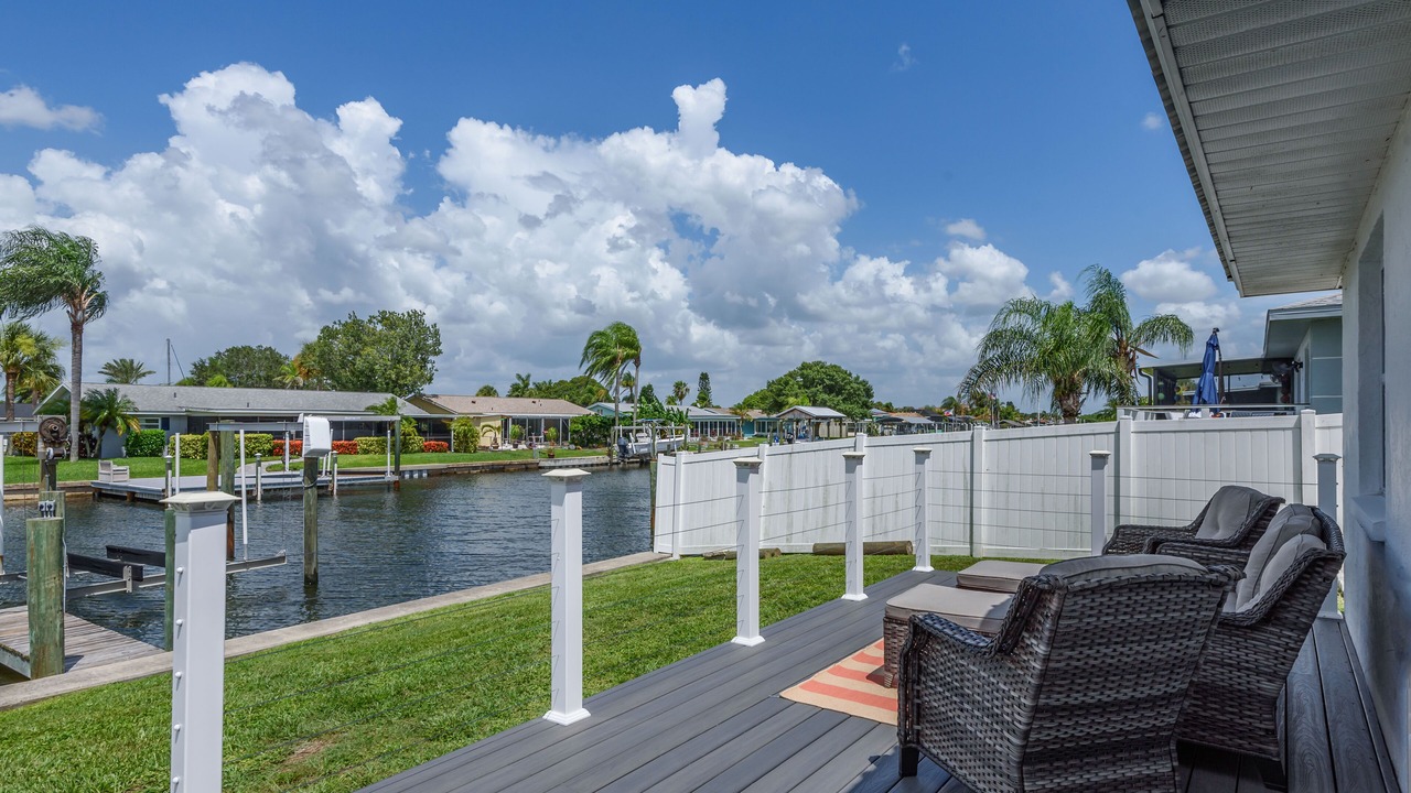 Photo of Patio Balcony in Apollo Beach