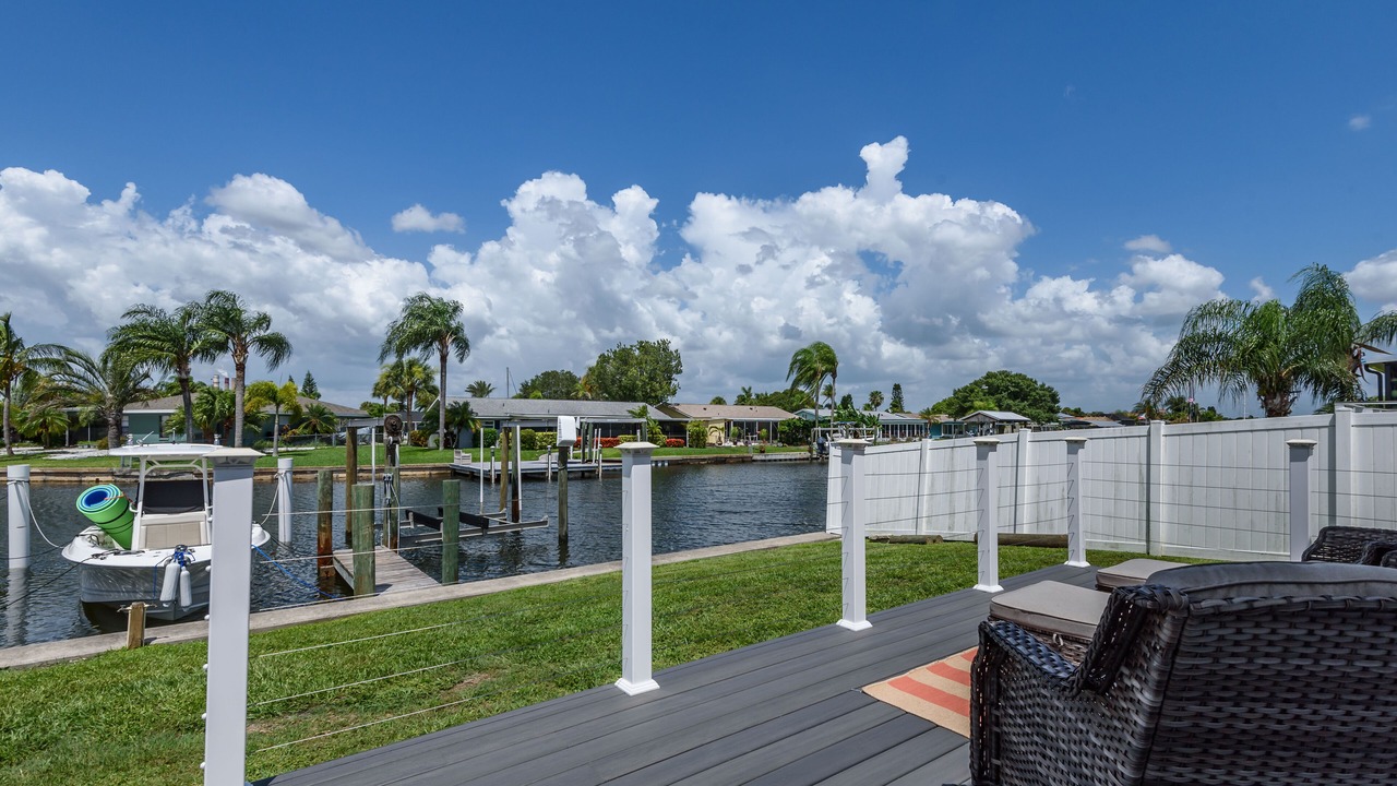 Photo of Patio Balcony in Apollo Beach