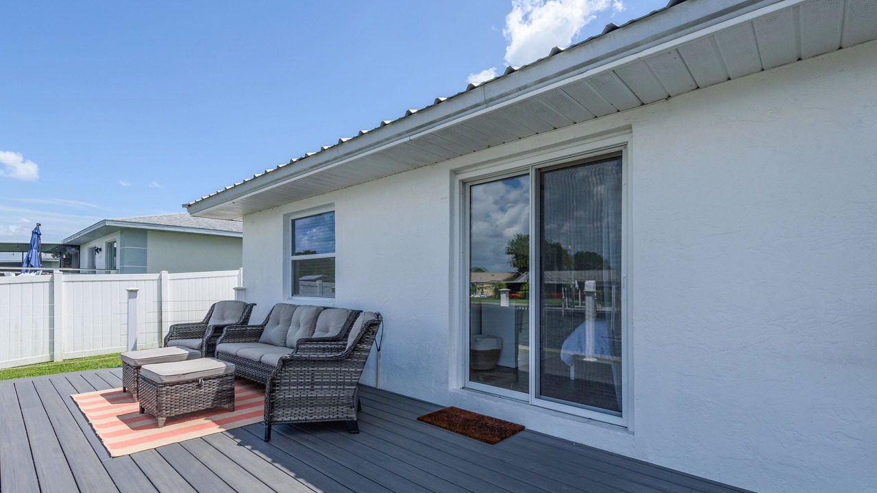 Photo of Patio Balcony in Apollo Beach