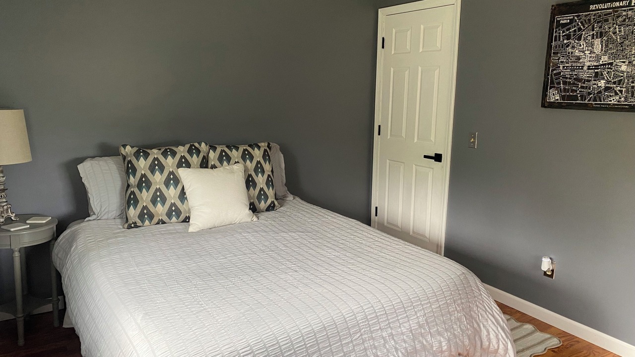 Photo of Bedroom in Silver Creek