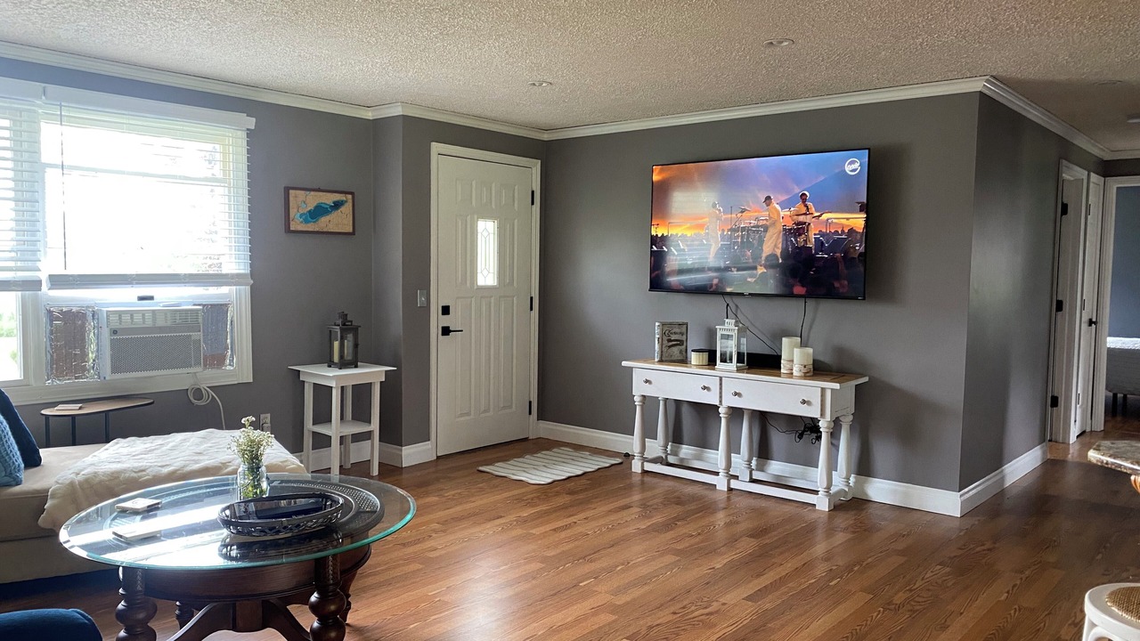 Photo of Livingroom in Silver Creek