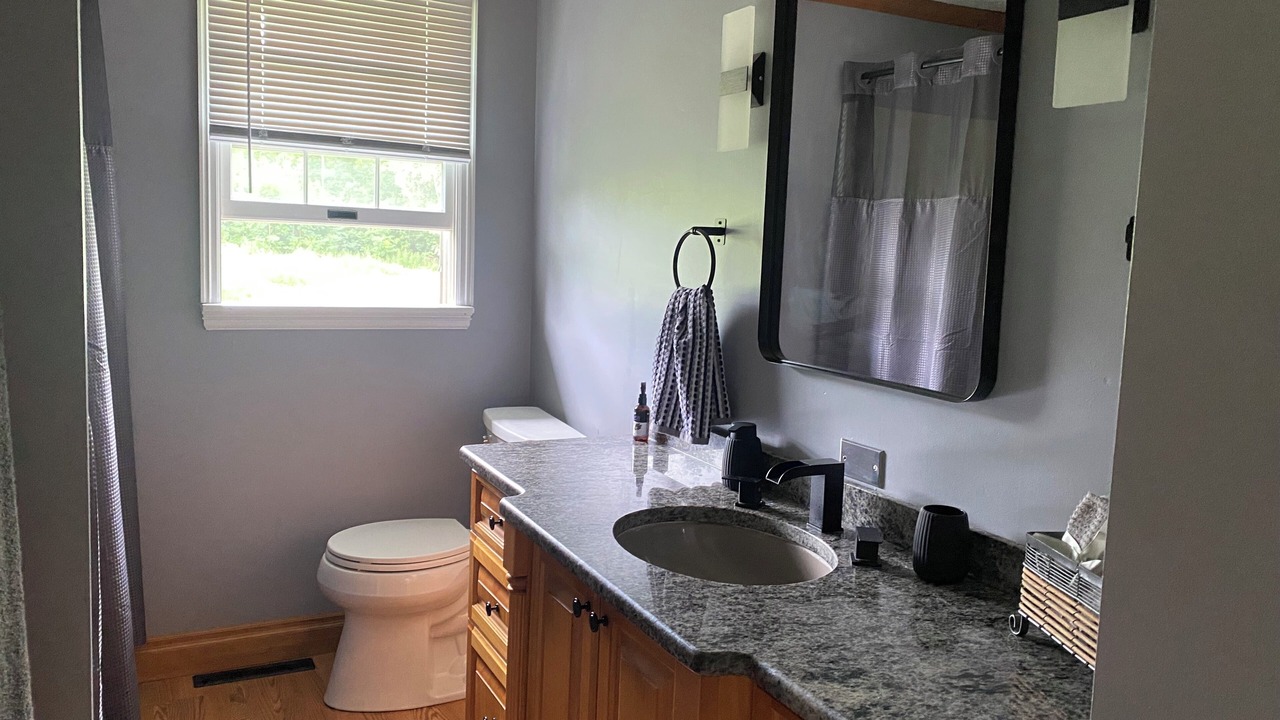 Photo of Bathroom in Silver Creek