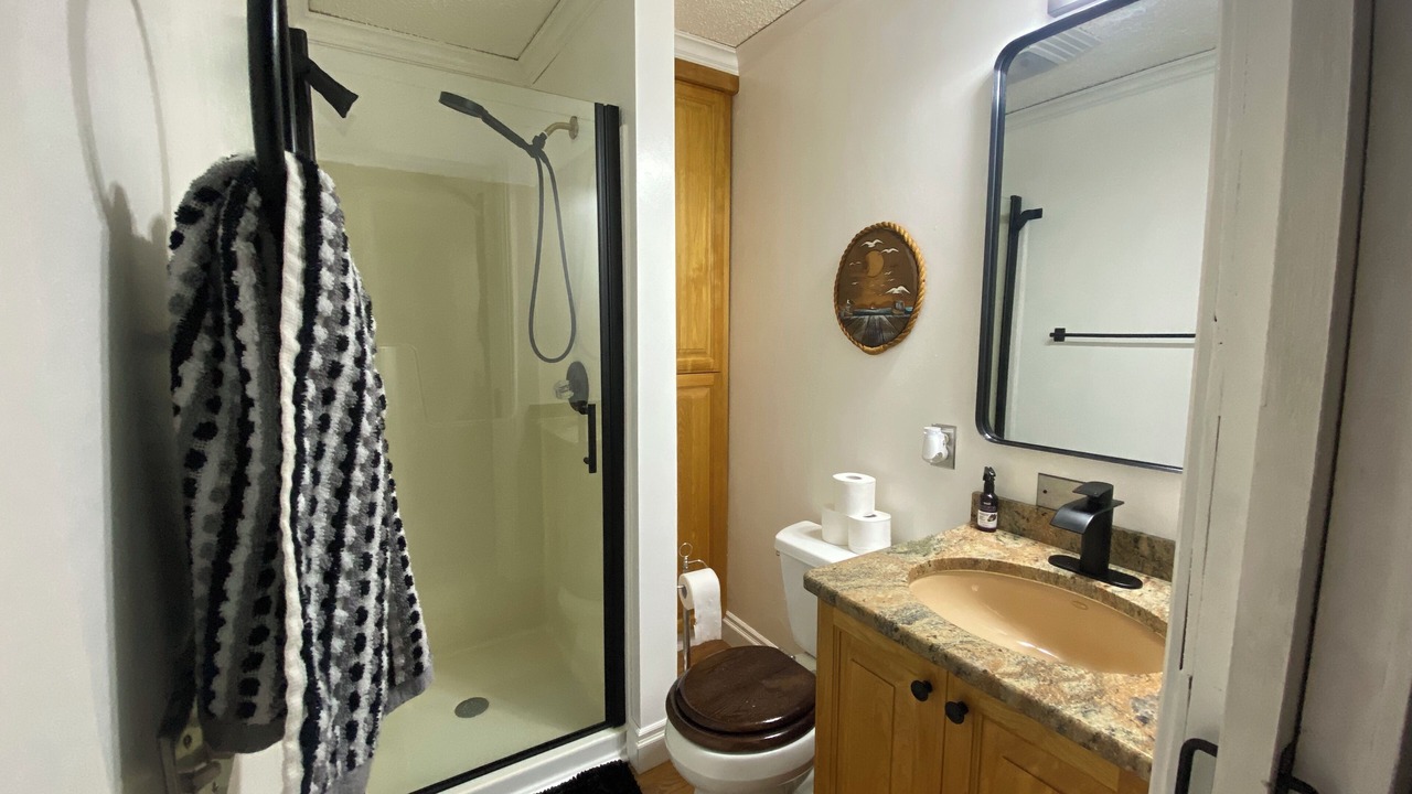 Photo of Bathroom in Silver Creek
