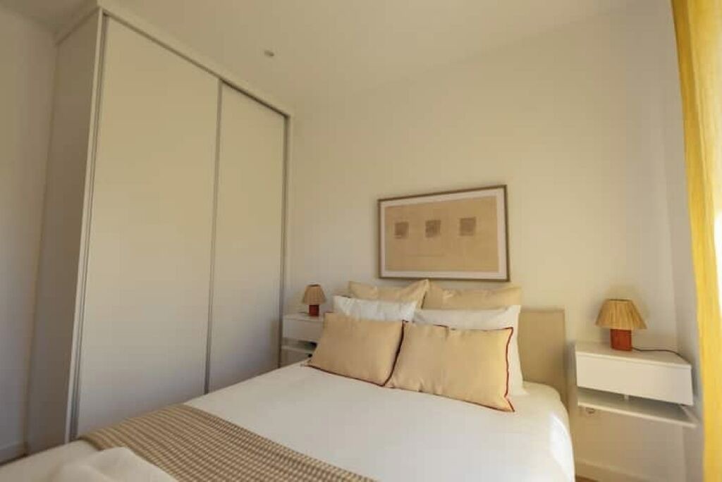 Photo of Bedroom in Amadora