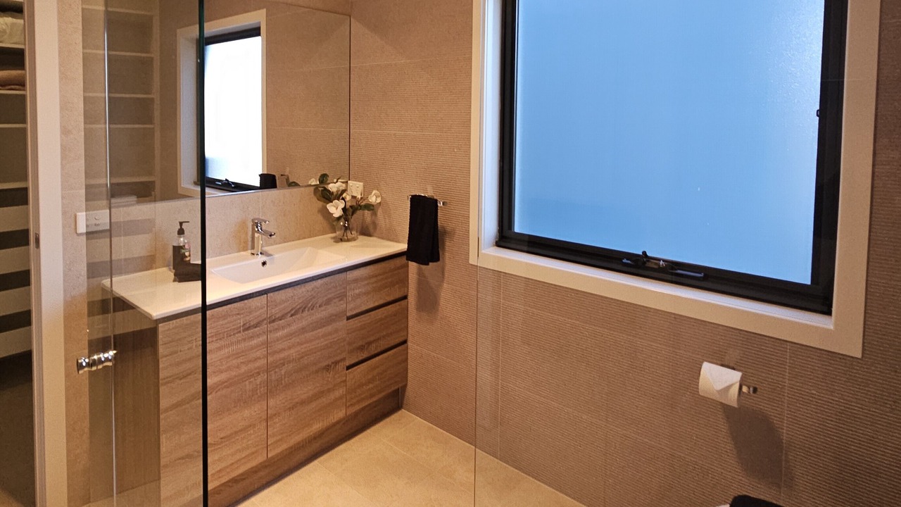 Photo of Bathroom in Gowrie