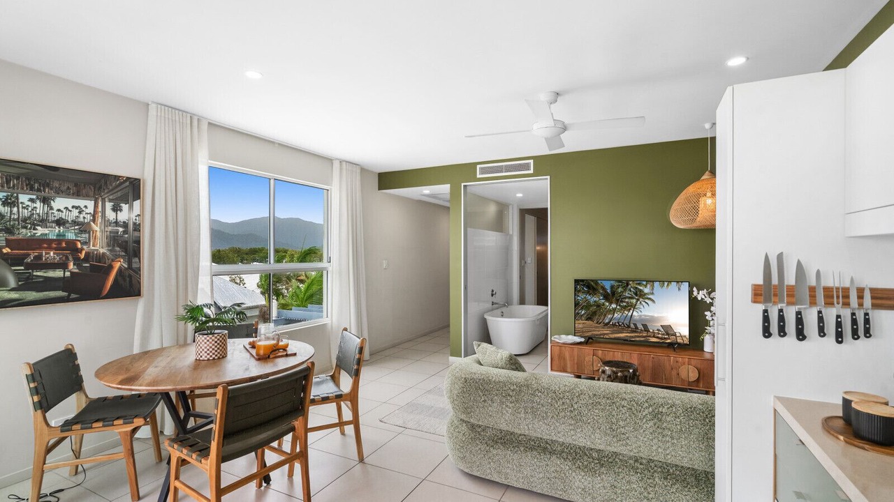 Photo of Livingroom in Cairns North