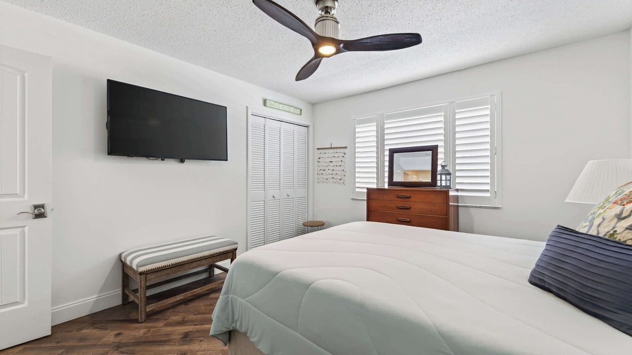 Photo of Bedroom in Ormond-by-the-Sea