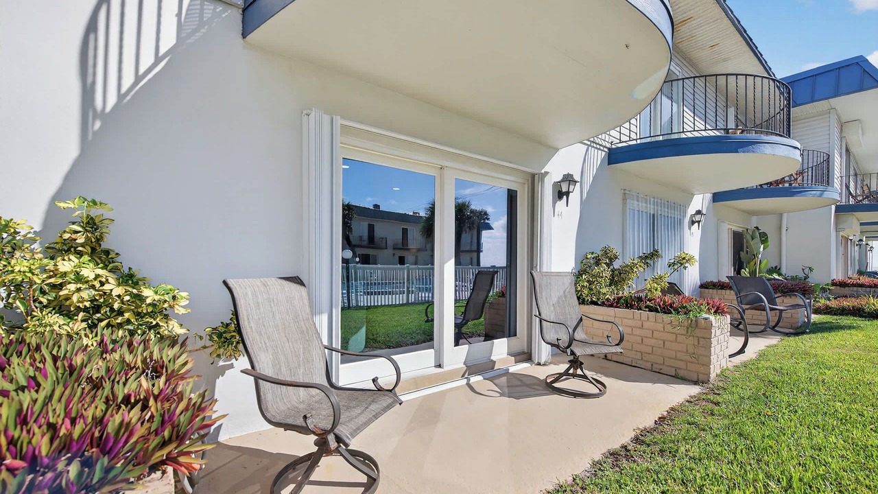 Photo of Patio Balcony in Ormond-by-the-Sea