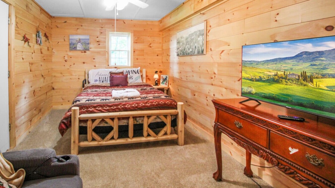 Photo of Bedroom in Boone