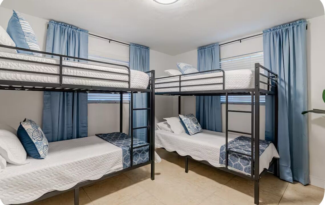 Photo of Bedroom in The Roads