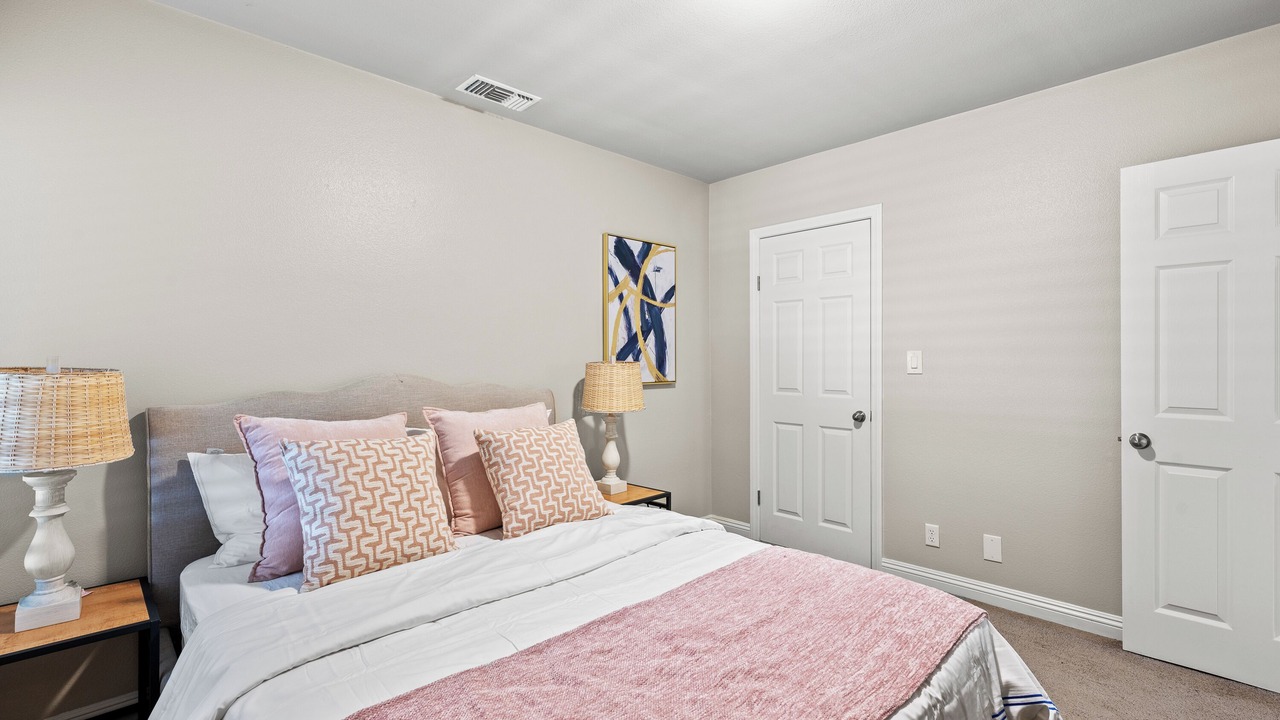 Photo of Bedroom in Hacienda Heights