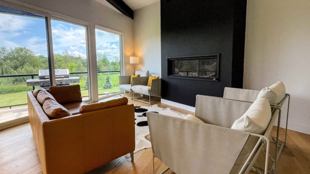 Photo of Livingroom in Grey Highlands