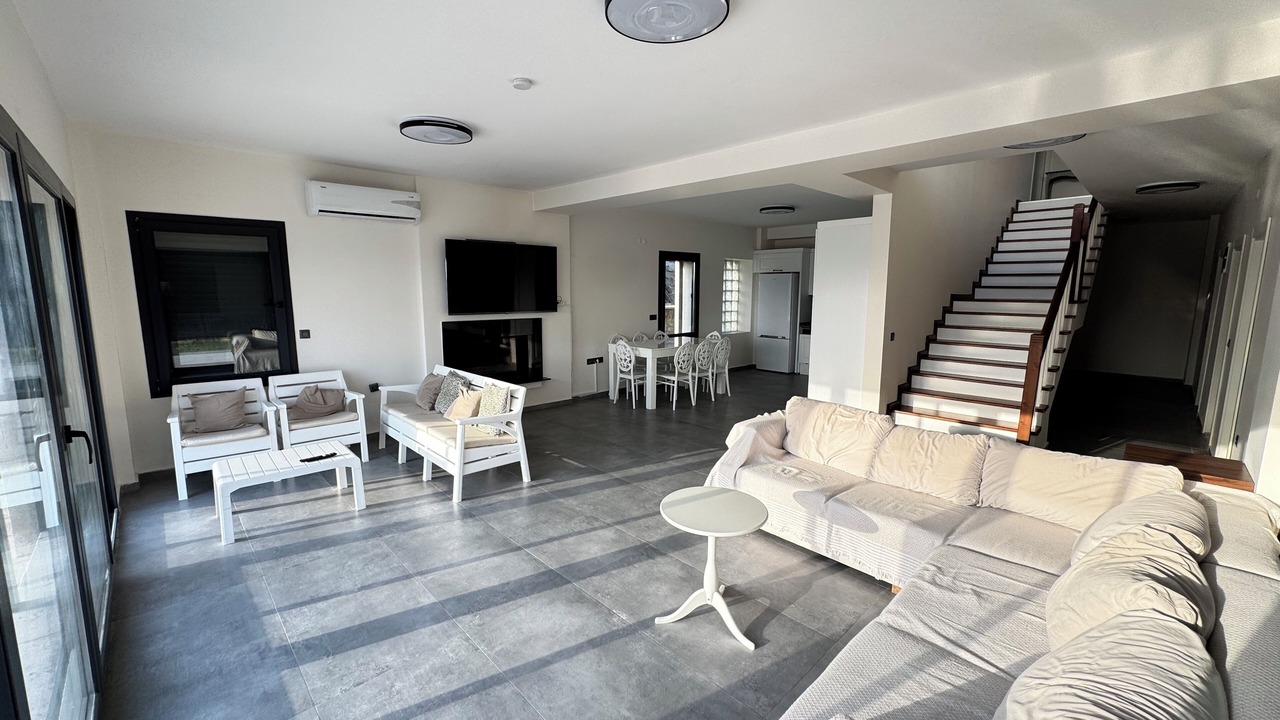 Photo of Livingroom in Foca