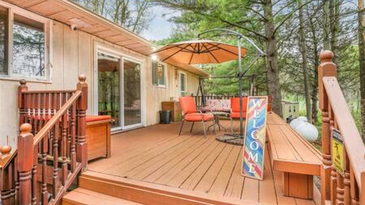 Photo of Patio Balcony in Halton Regional Municipality