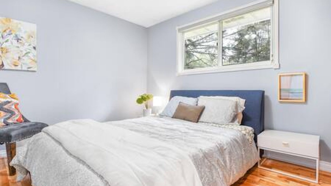 Photo of Bedroom in Halton Regional Municipality