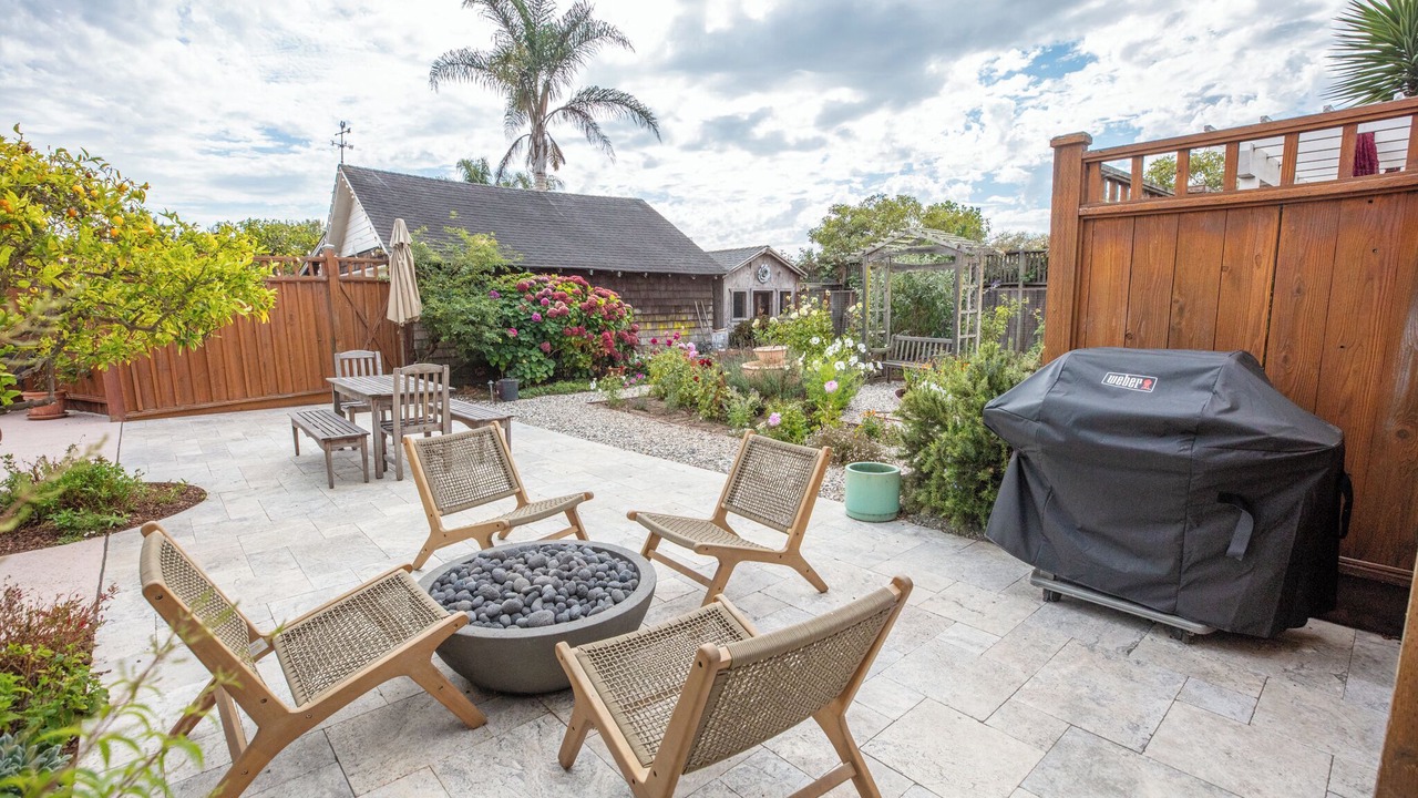 Photo of Outdoor in Eastside Santa Cruz