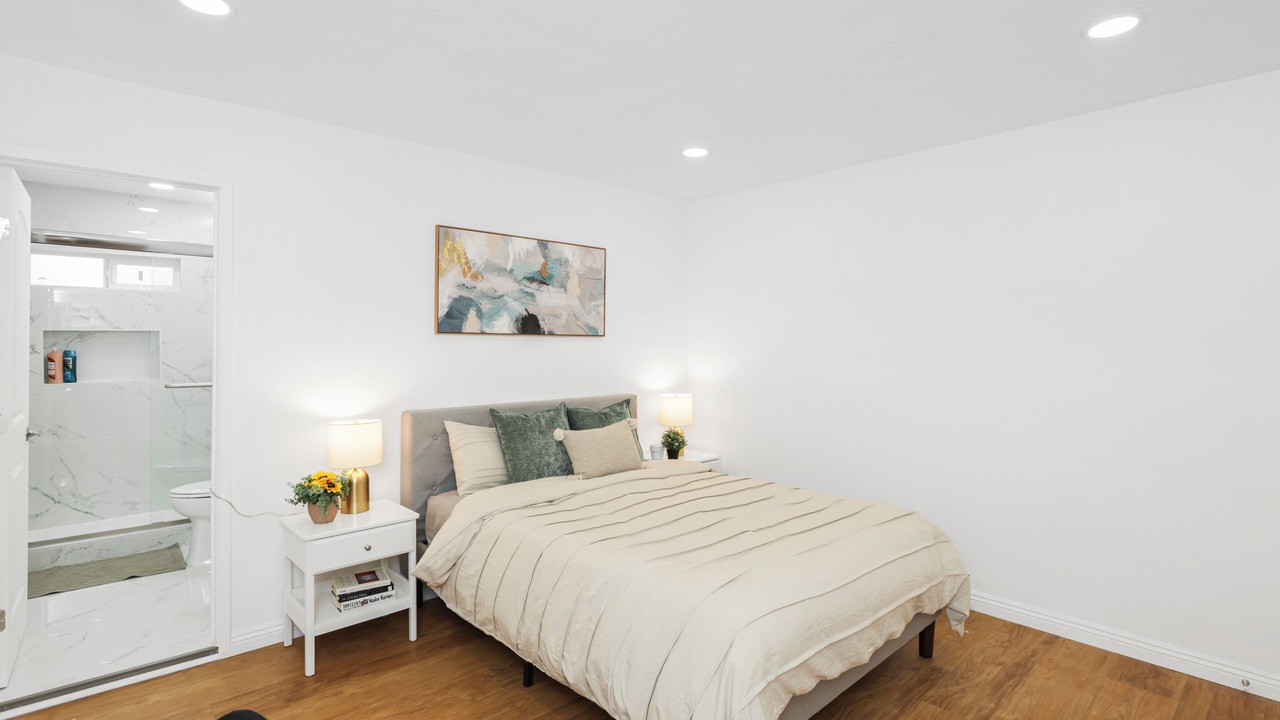 Photo of Bedroom in Riverview West