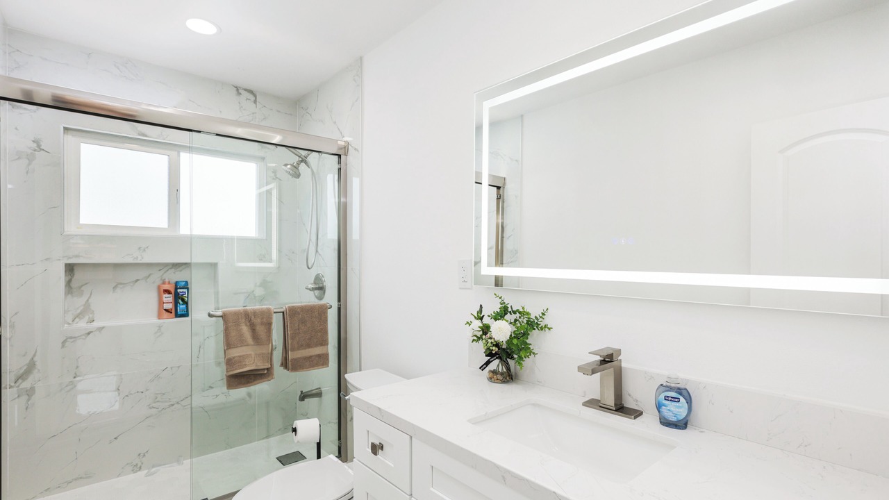 Photo of Bathroom in Riverview West