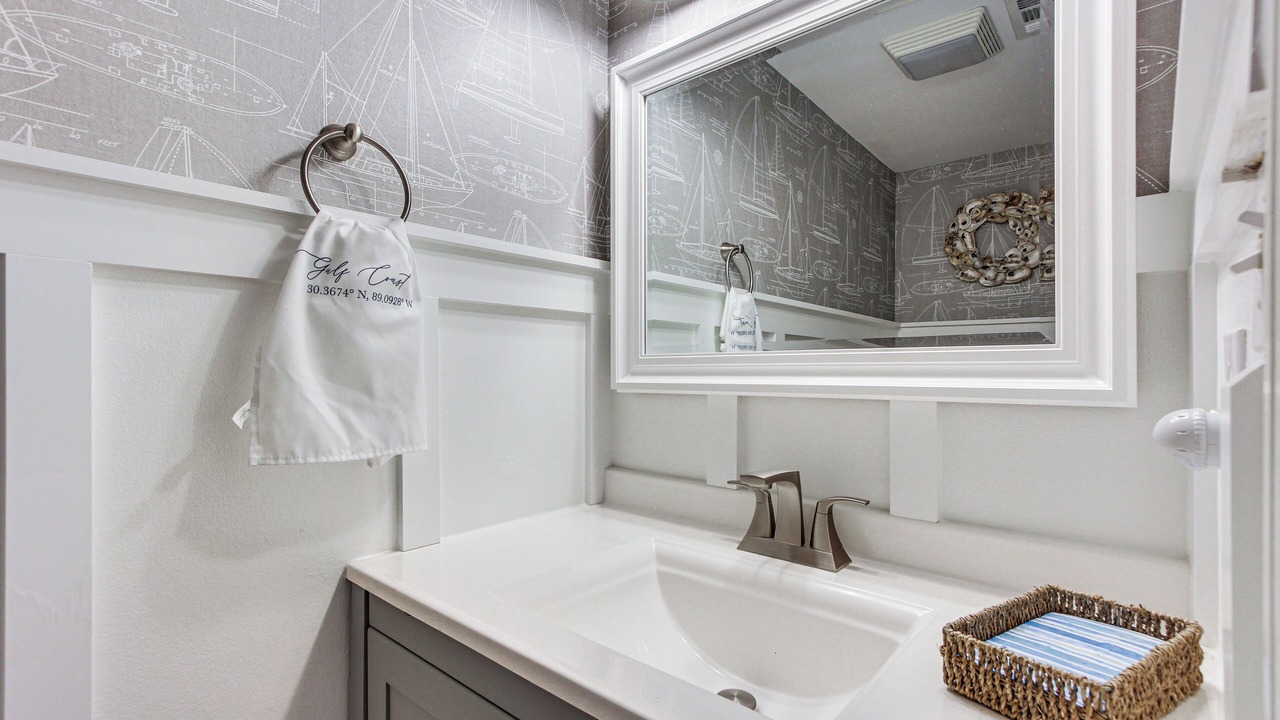 Photo of Bathroom in Diamondhead