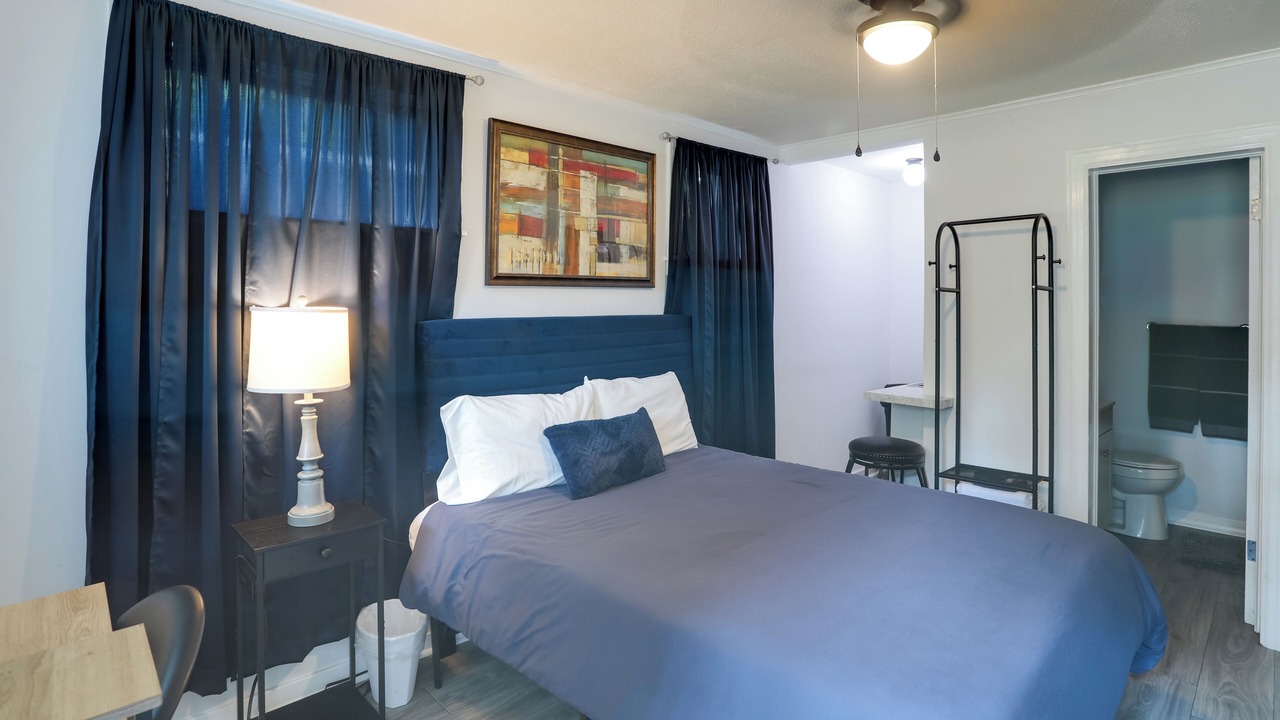 Photo of Bedroom in Greenwood