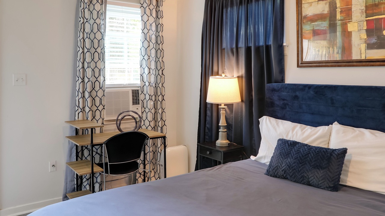 Photo of Bedroom in Greenwood