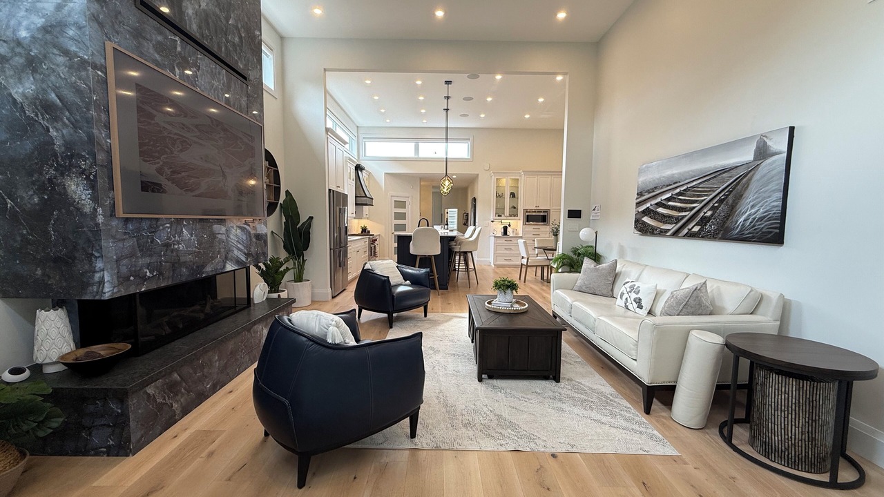 Photo of Livingroom in Township of Woolwich