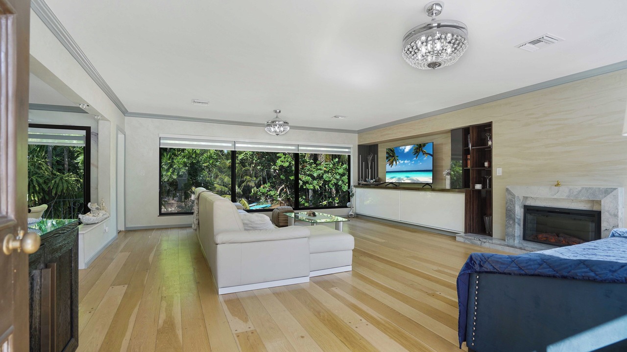 Photo of Livingroom in Lazy Lake