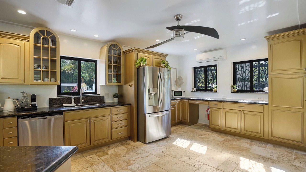 Photo of Kitchen in Lazy Lake