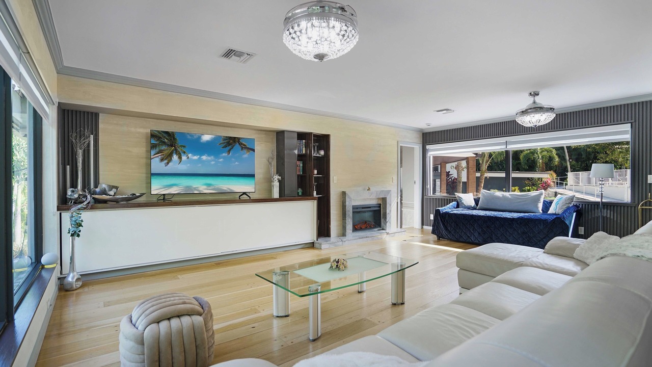 Photo of Livingroom in Lazy Lake